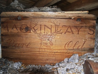 Caja de whisky encontrada en la Antártida perteneciente a la expedición de Shackleton.