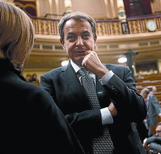 Zapatero, el pasado jueves durante el pleno del Congreso.