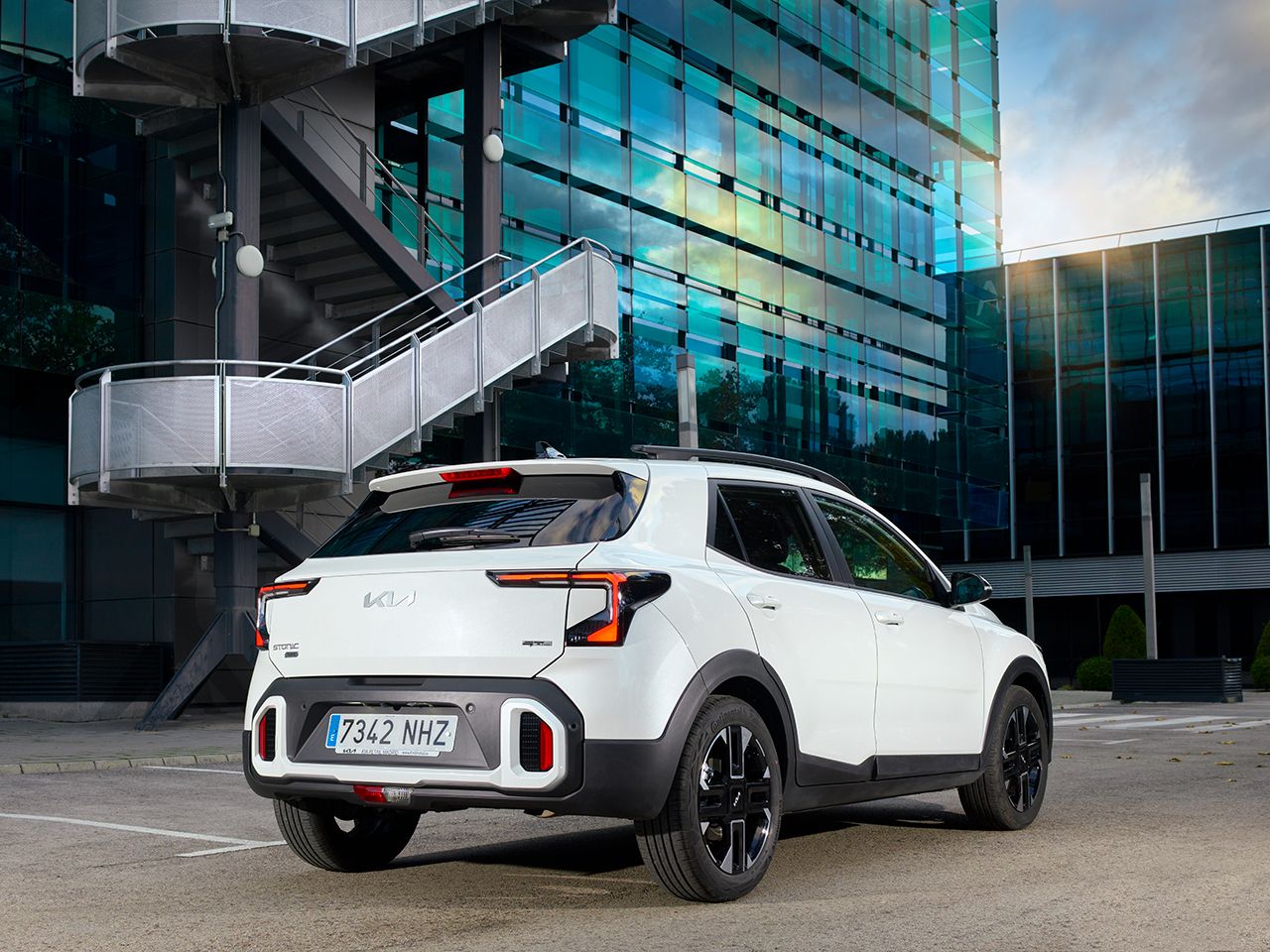 Amb les seves gammes híbrida i 100% elèctrica, Kia es converteix en un líder com a proveïdor les millors solucions de mobilitat sostenible